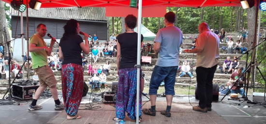 Festival hudby a divadla