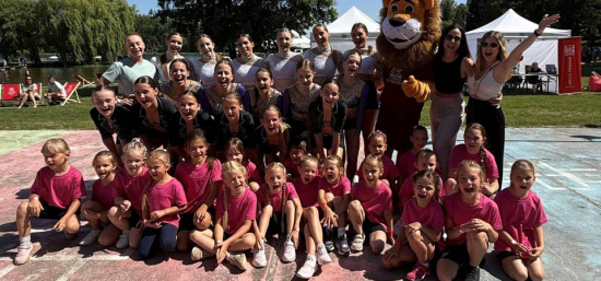 Show dětí z Ogygenu